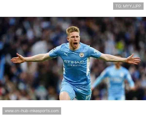 德布劳内逼抢后快速反向推进:解锁现代足球的攻防转化 德布劳内逼抢后快速反向推进:解锁现代足球的攻防转化