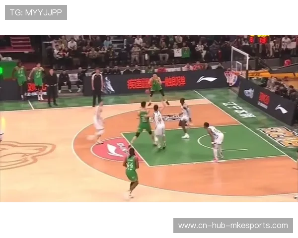 比赛终止后选手怒吼宣泄 比赛终止后选手怒吼宣泄