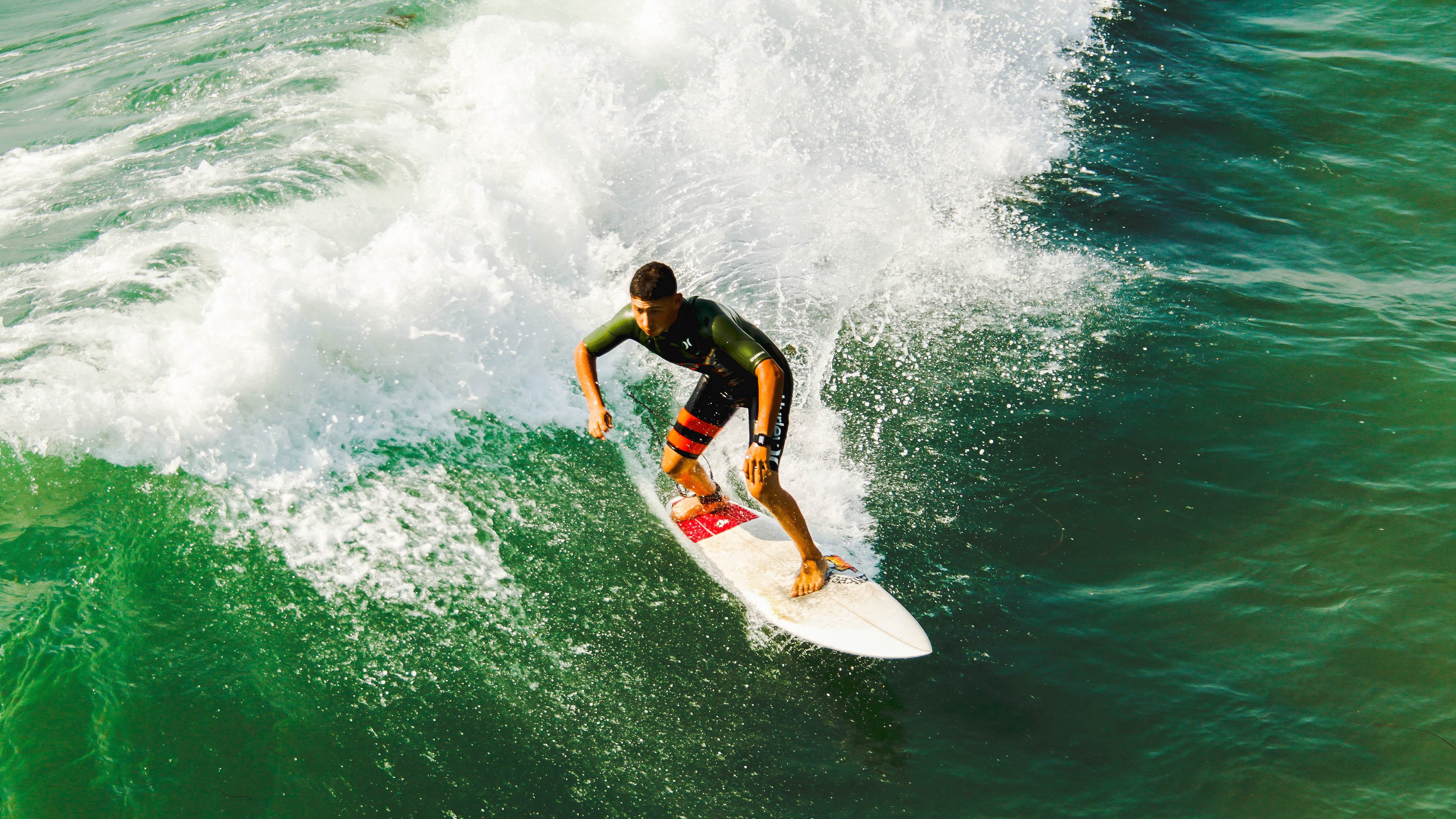 李恩：凭借出色的球场视野，他成为全黑队进攻中不可忽视的力量